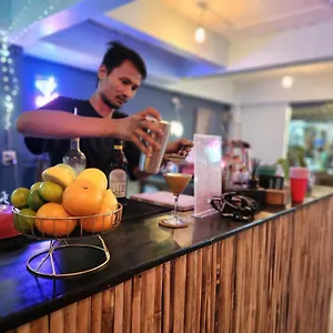 Auberge de jeunesse Tiki Tribe Bar &, Koh Tao